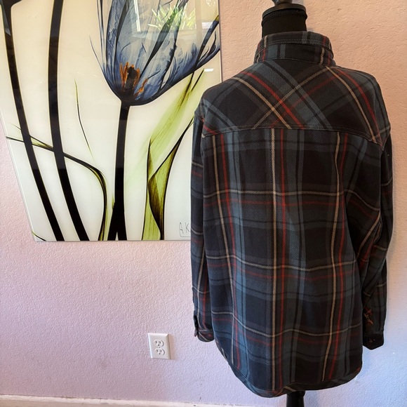 Men’s shirt size large - Picture 4 of 5